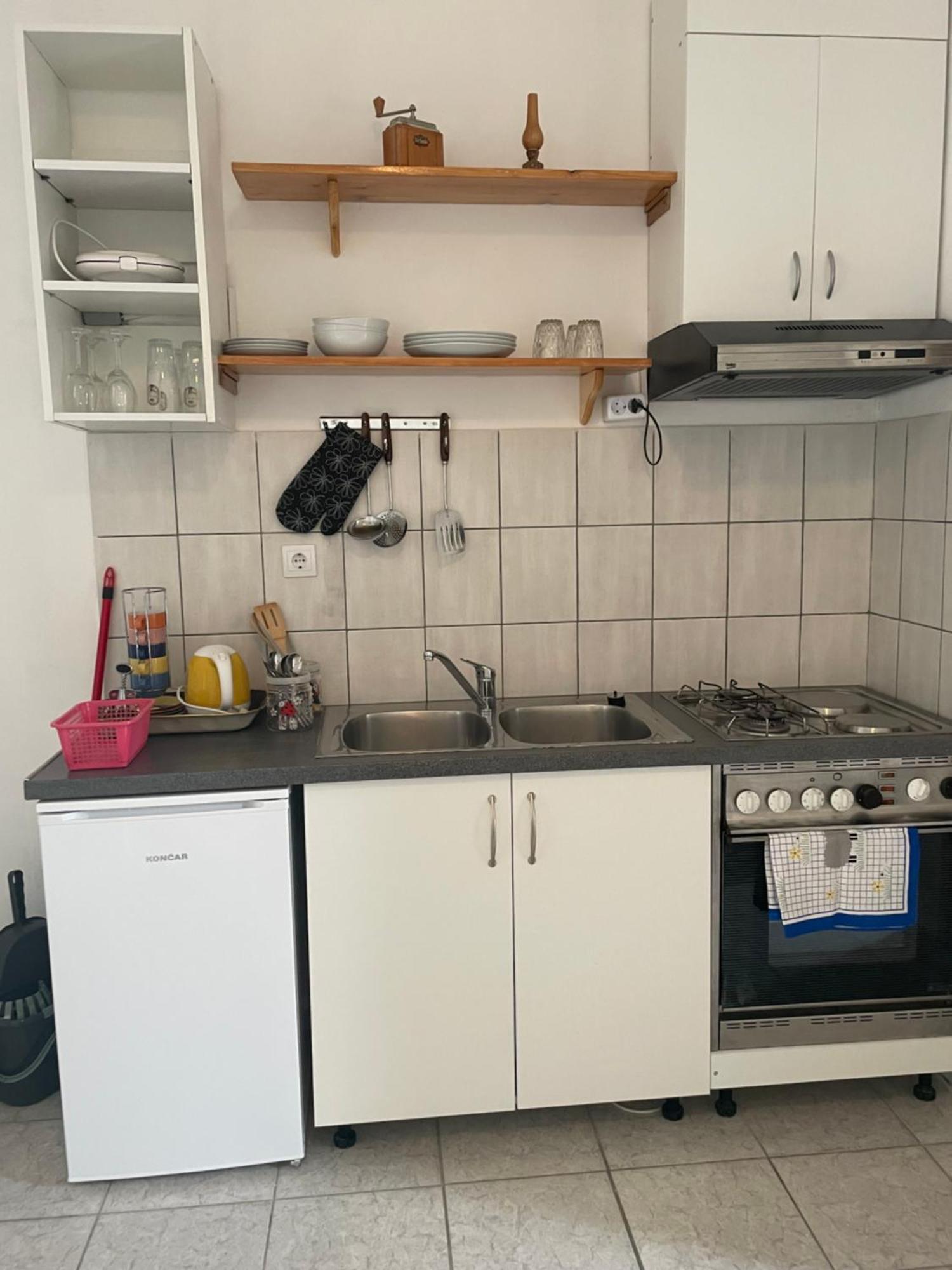 Apartment Zola 格基卡琳 外观 照片